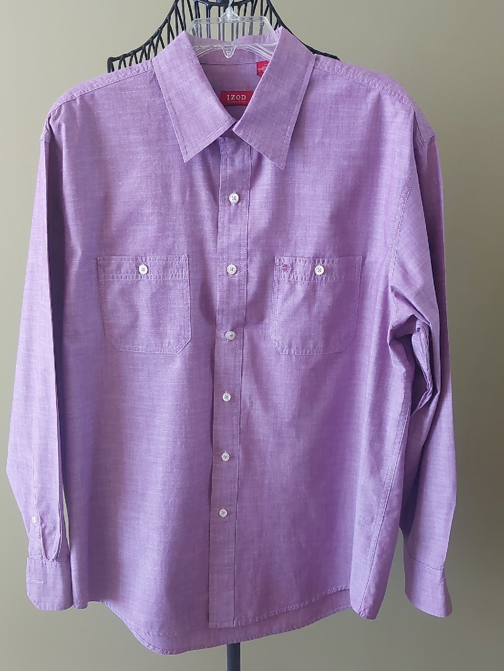 Izod Men's Lavender Casual Button-Down Shirt